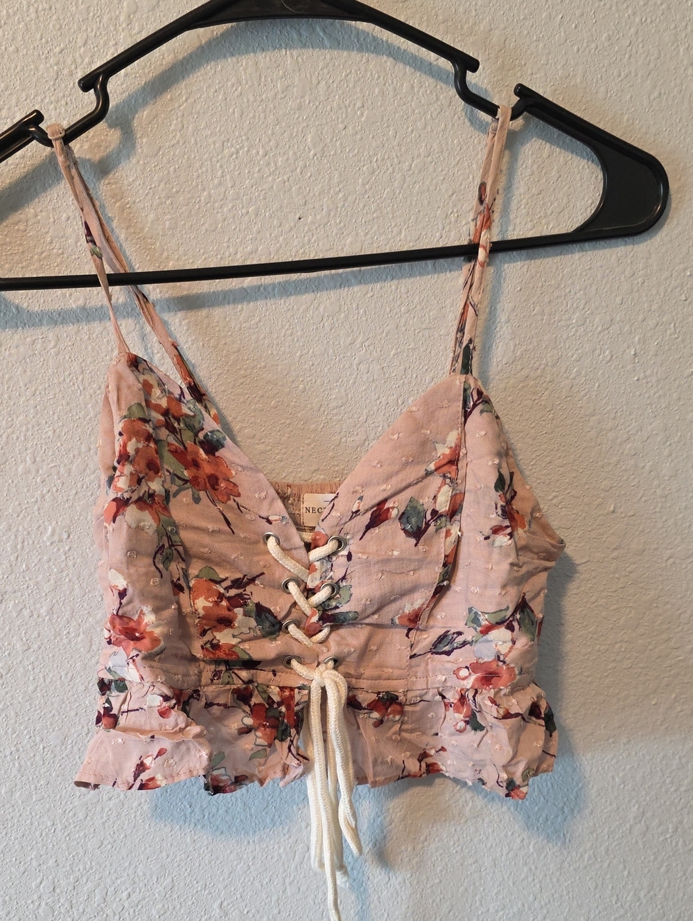Floral Lace-Up Pink Crop Cami by NEO